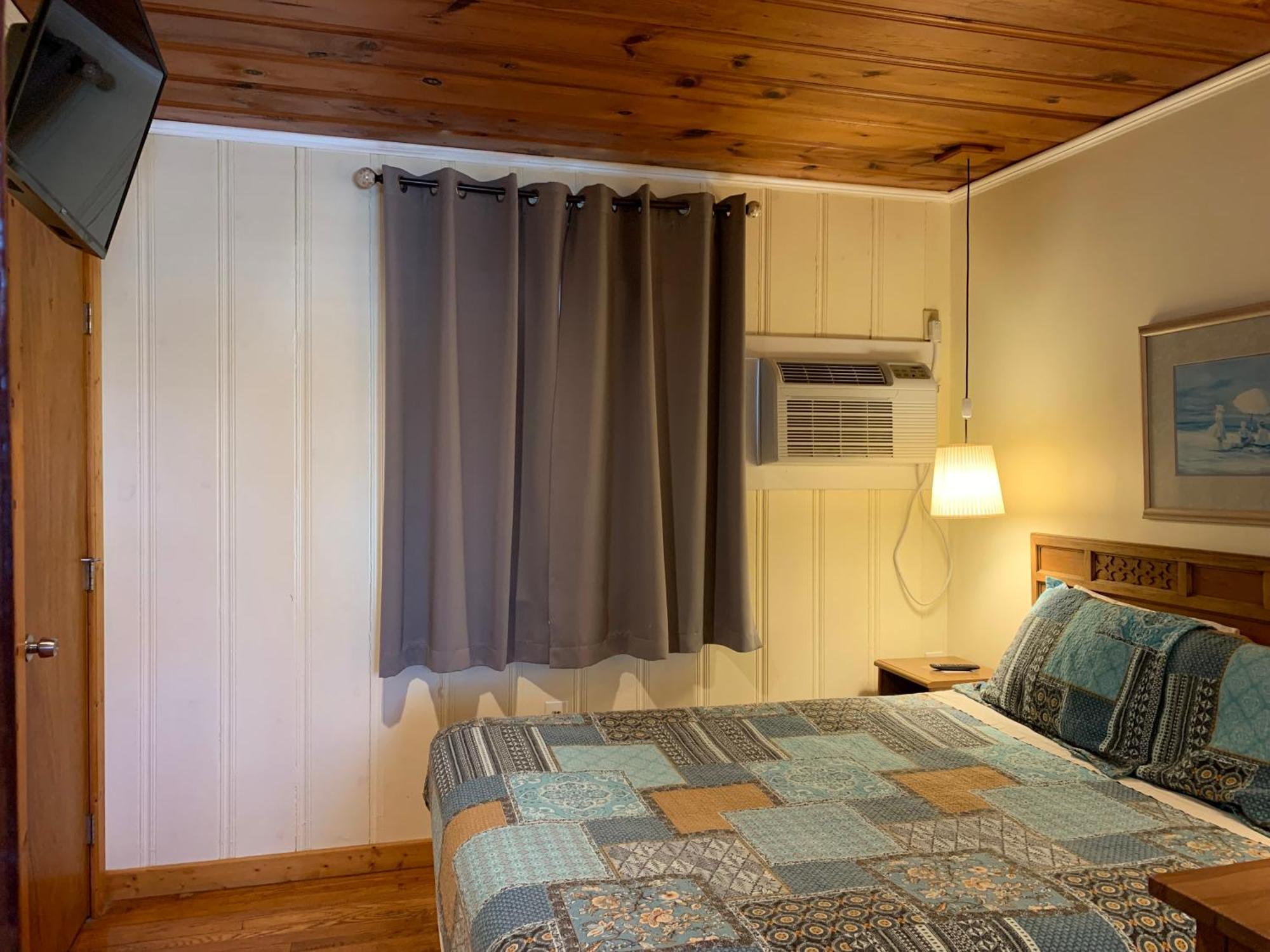 Cape Pines Motel Бакстон Экстерьер фото