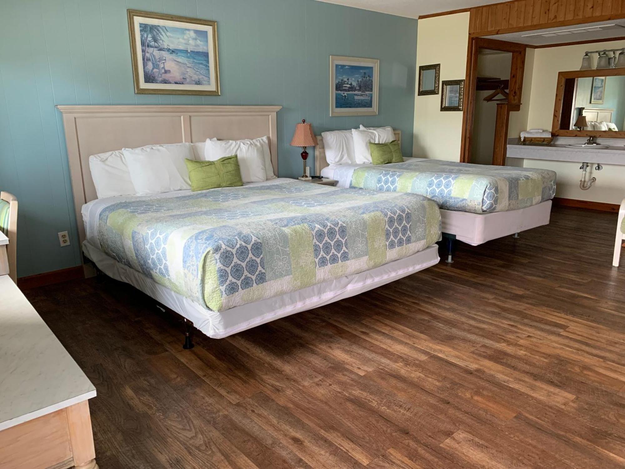 Cape Pines Motel Бакстон Экстерьер фото